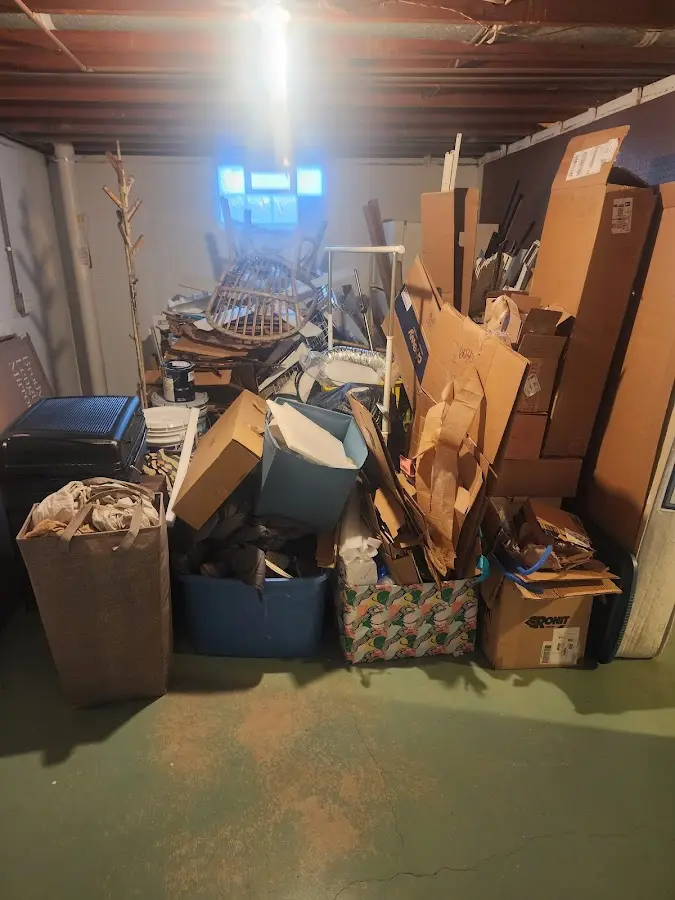 Roll-off dumpster container at job site for 6 Yard Dumpster Rental in Roseburg North